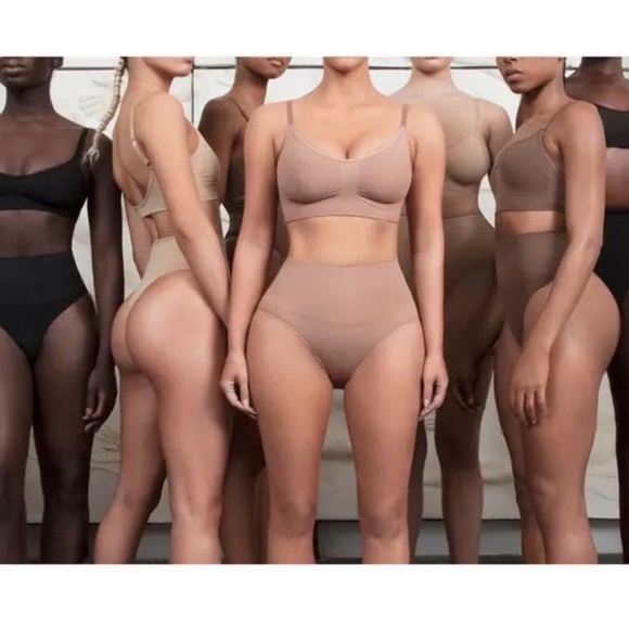 Skims Core control Thong size S/M NWOT - Picture 4 of 4